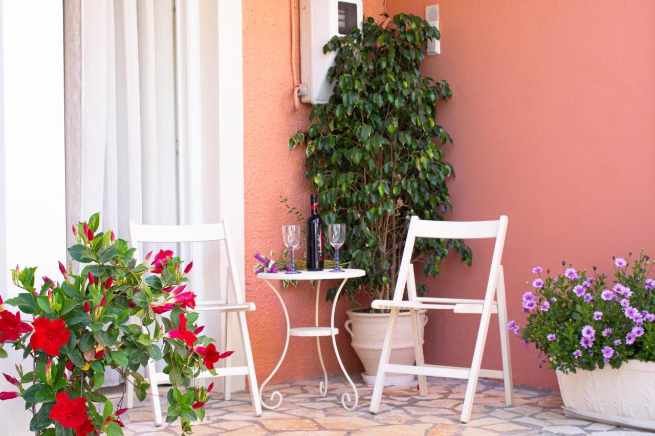 Cristina Apartments Γάιος Εξωτερικό φωτογραφία